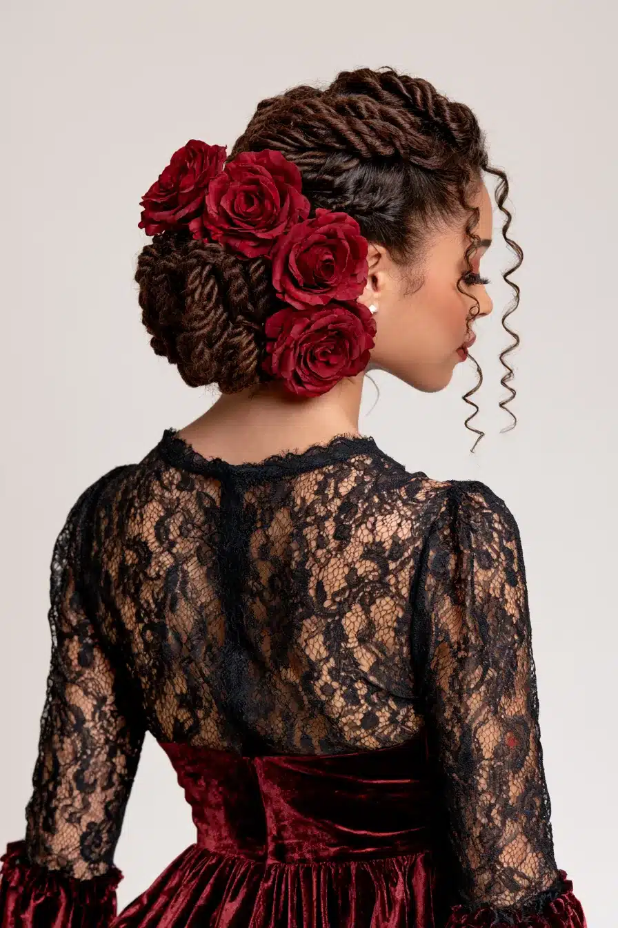27 Spooktacular Halloween Hairstyles for a Magical Party Look
